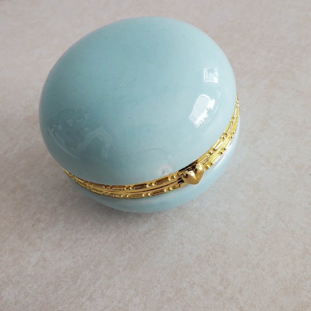 Ceramic Macaron Trinket Box Light Blue Gold Heart Clasp Decorative 2.25in
